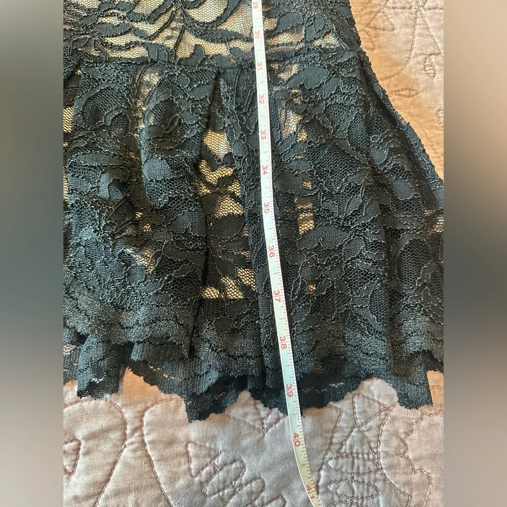 Calvin Klein Elegant Black Lace Dress - 14 - Picture 9 of 11